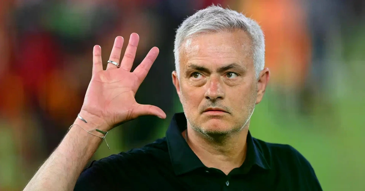 Jose Mourinho trở lại Real Madrid: Canh bạc mạo hiểm của Perez?