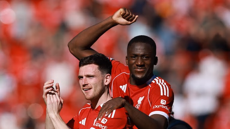 Chiến thắng 3-1 trước Crystal Palace đưa Liverpool trở lại vị trí thứ 4.